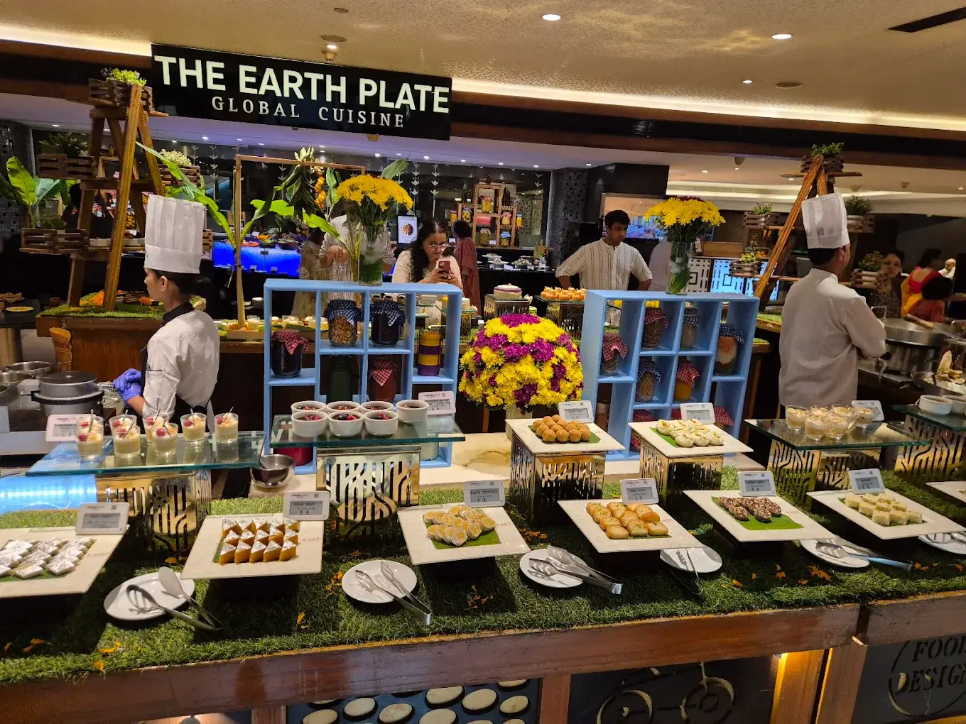 The Earth Plate - Sahara Star, Vile Parle East, Mumbai