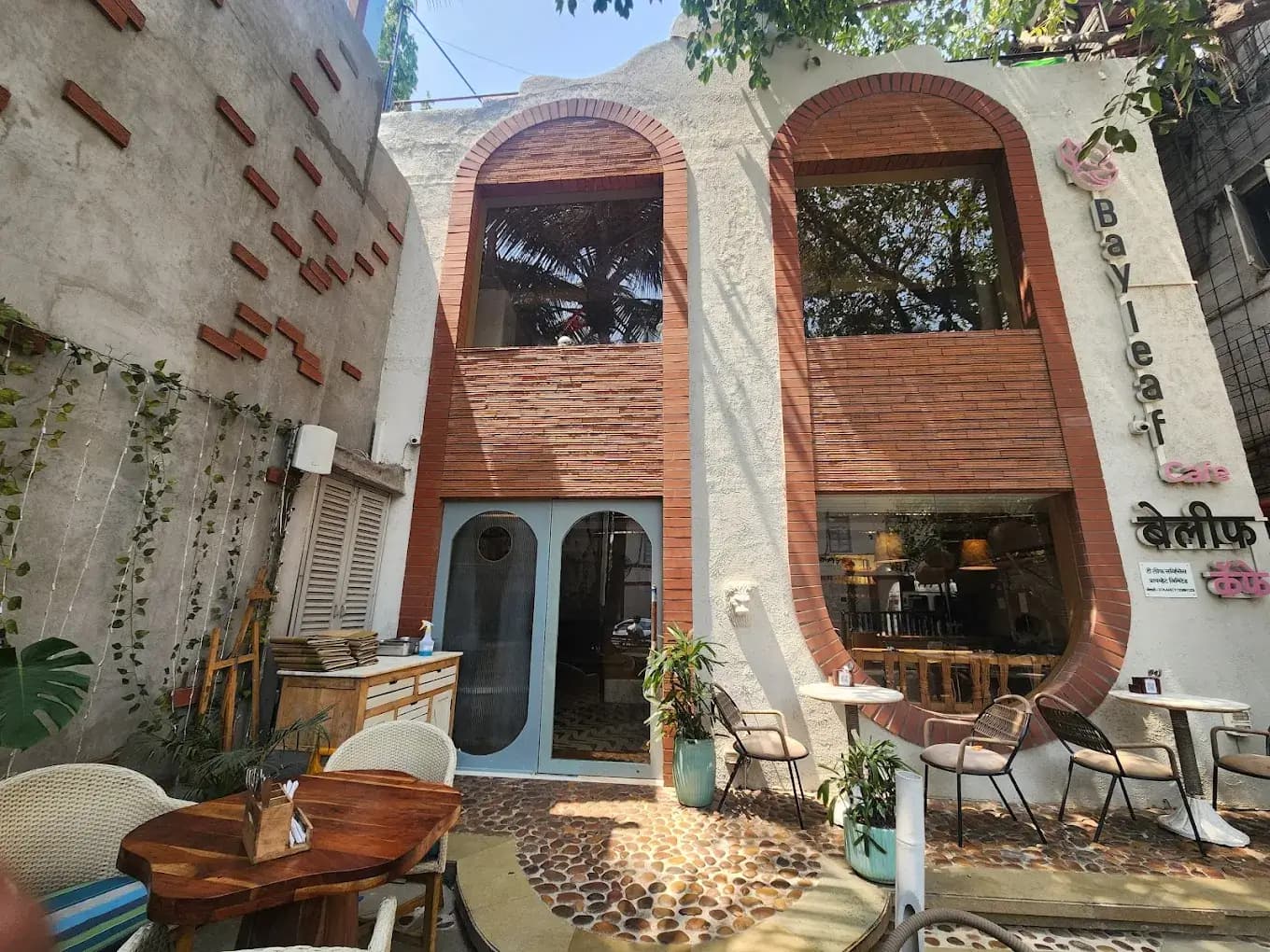 Bayleaf Cafe, Juhu, Mumbai